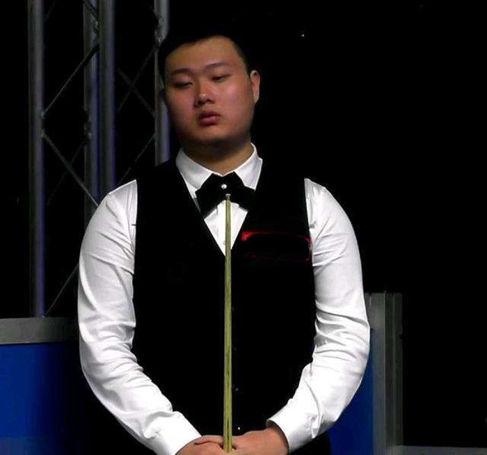 碰硬风格显 碰硬风格显