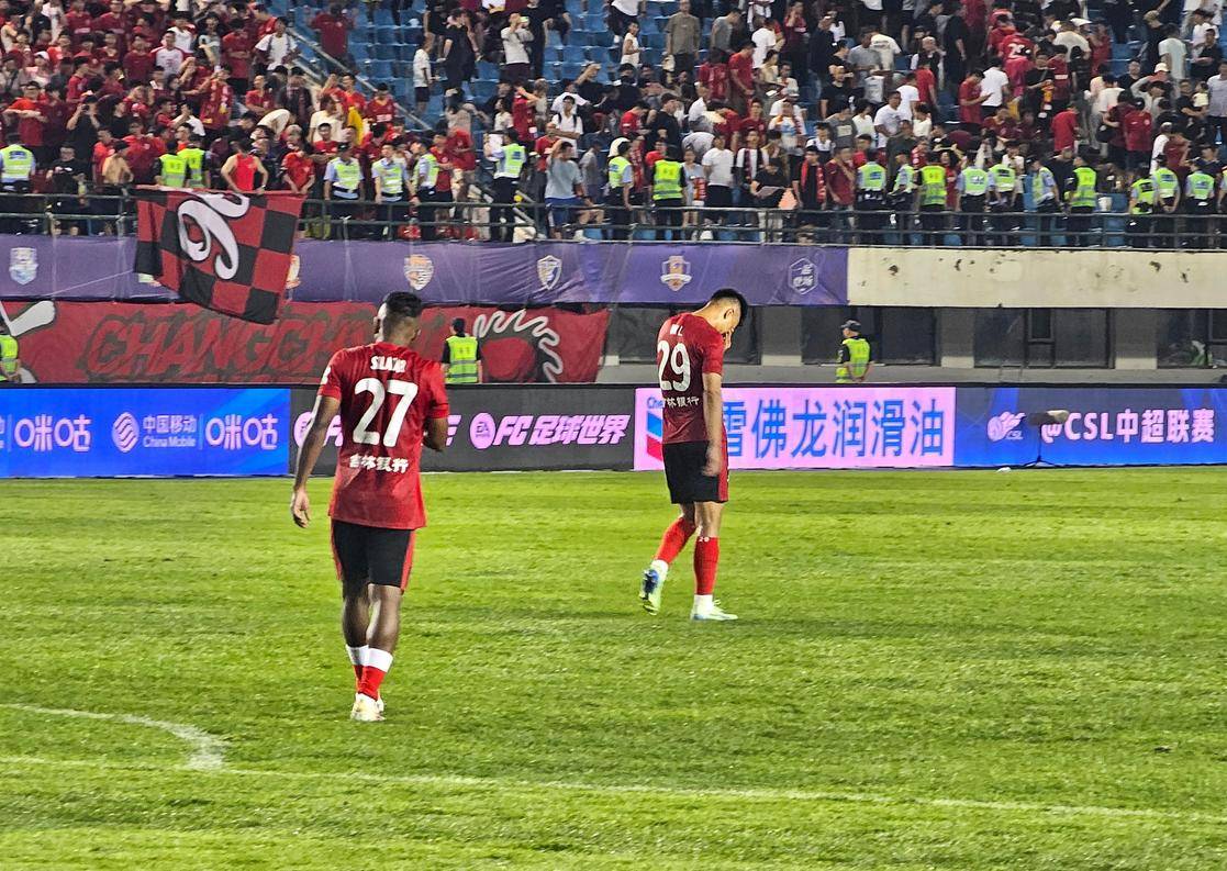 的强大压力 的强大压力