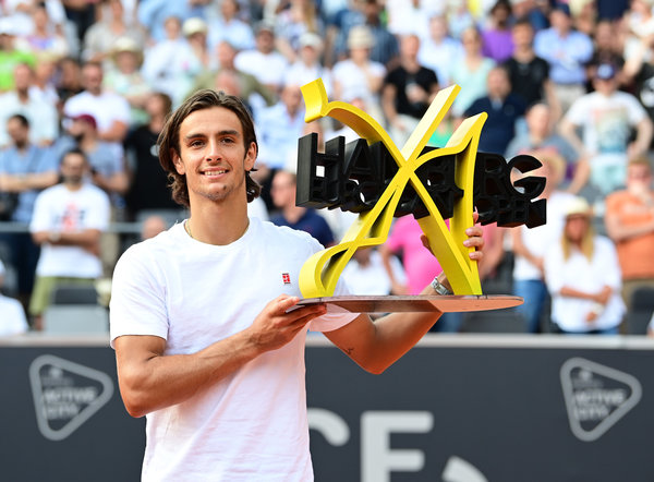 再添一块重 再添一块重