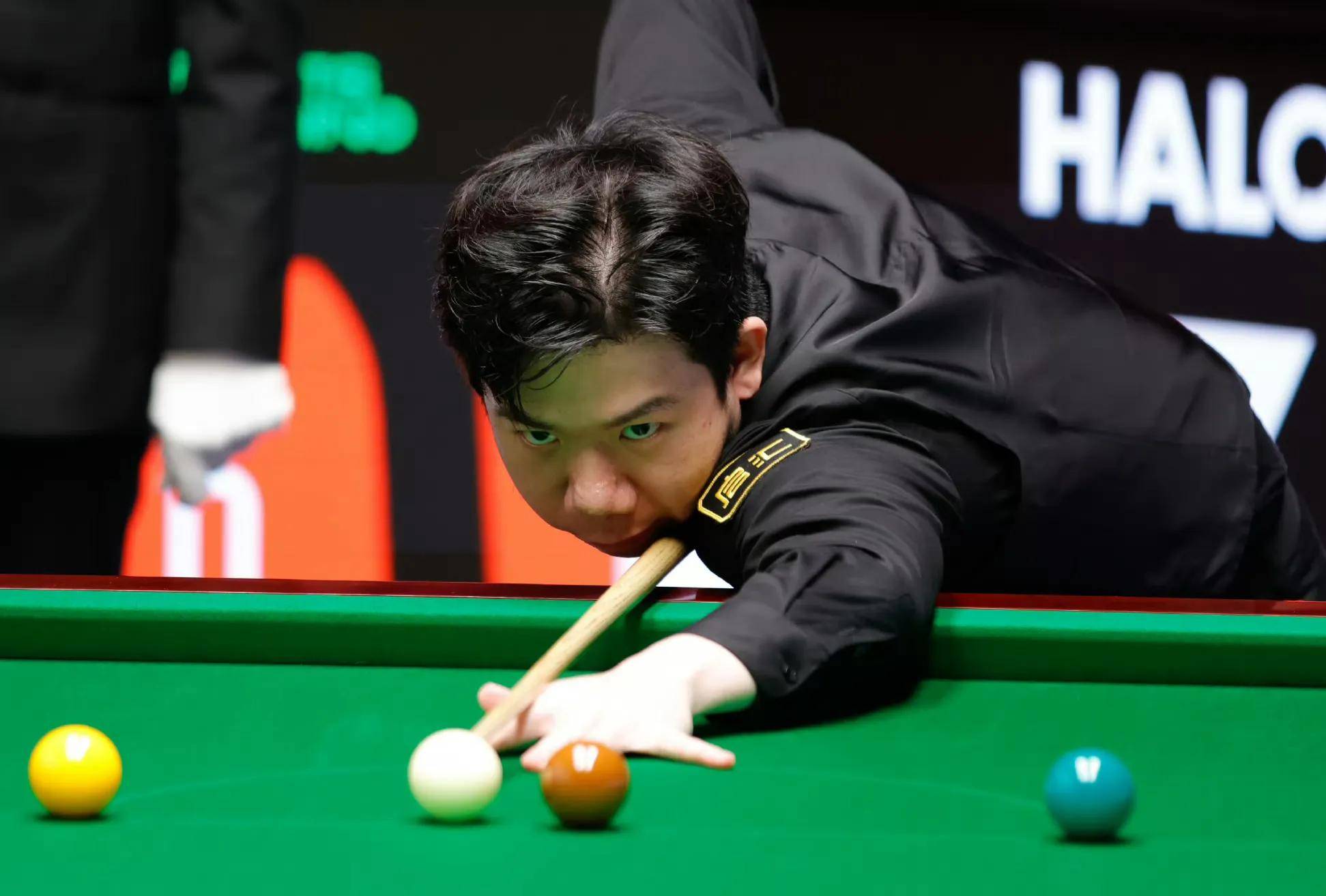 射门多在低 射门多在低